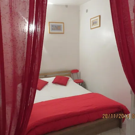 Vieux Apartment