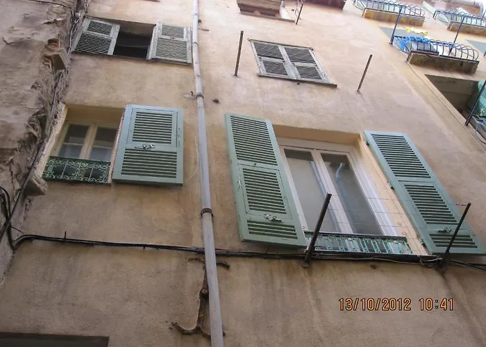 Vieux Διαμέρισμα